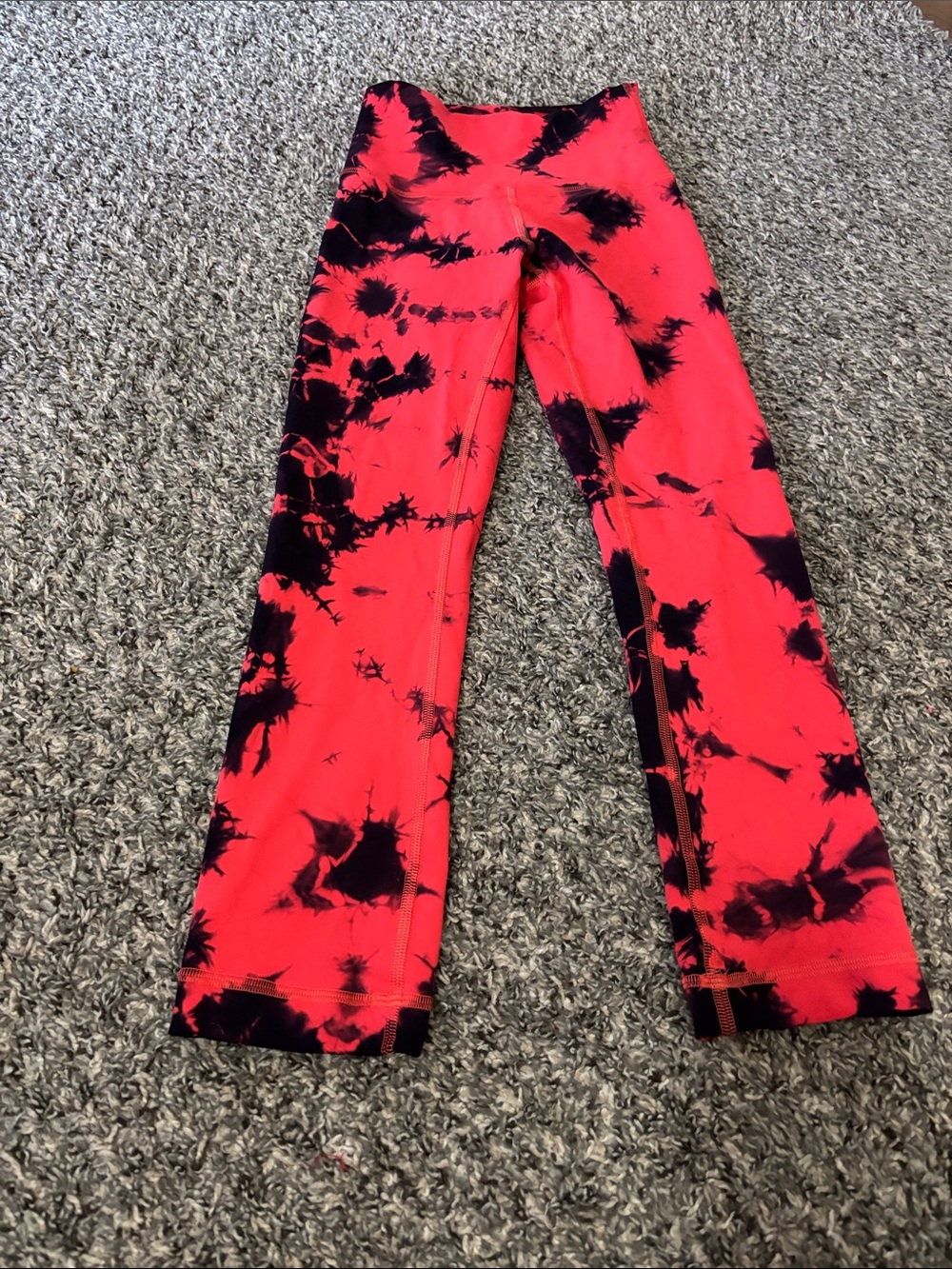 Lululemon tie dye leggings 2 athletic athleisure soft good condition gym yoga